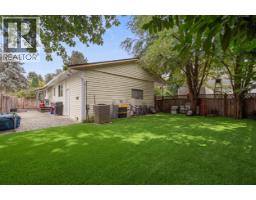 22760 Balabanian Circle, Maple Ridge, BC V2X9C3 Photo 16