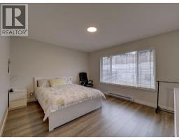 1028 Celia Crescent, Gibsons, BC V0N1V7 Photo 17