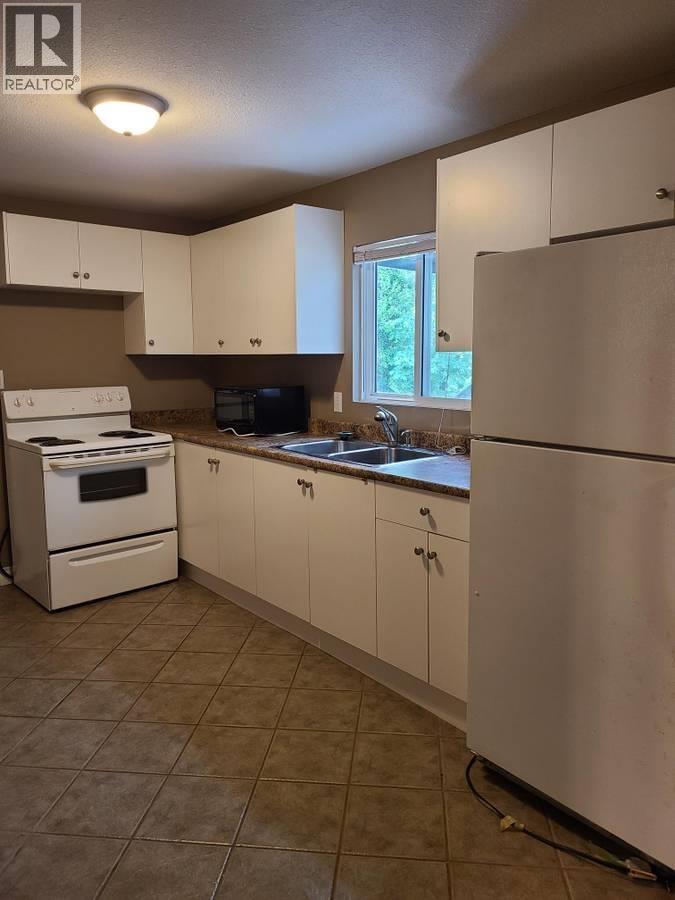 794 ADIRON photo 5