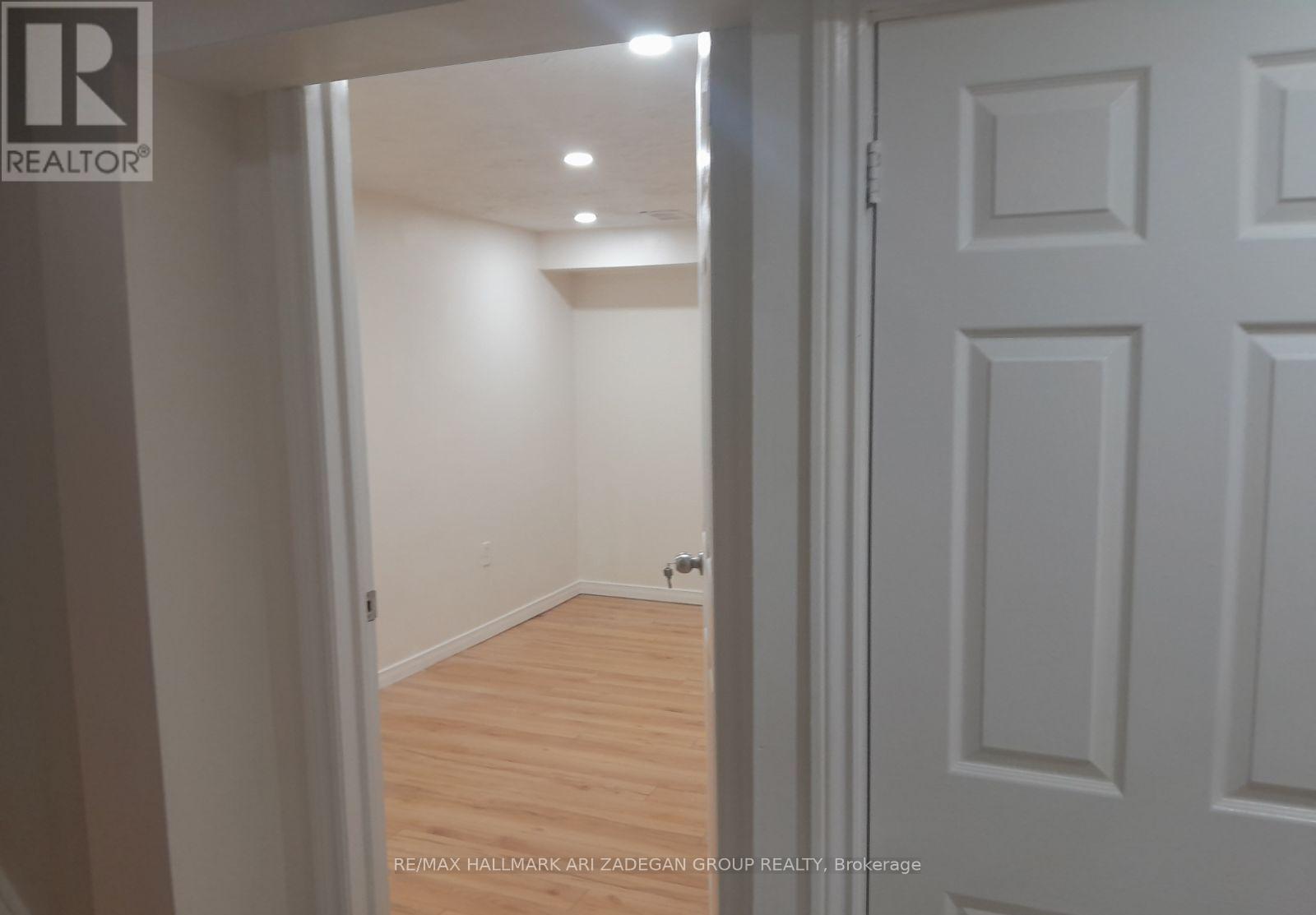 210 HARRYGAN CRESCENT - Image 29