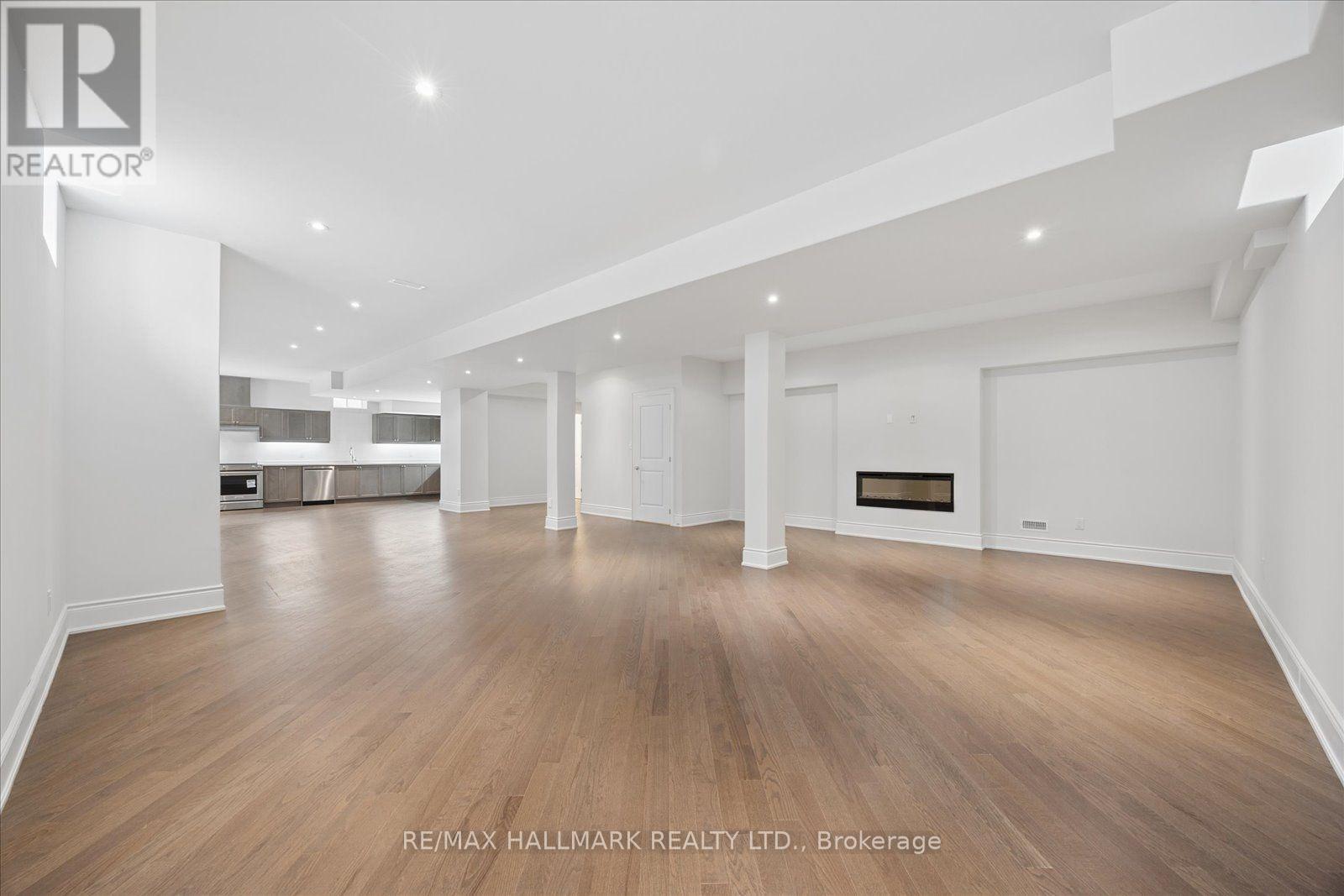 72 SILK TWIST DRIVE - Image 40