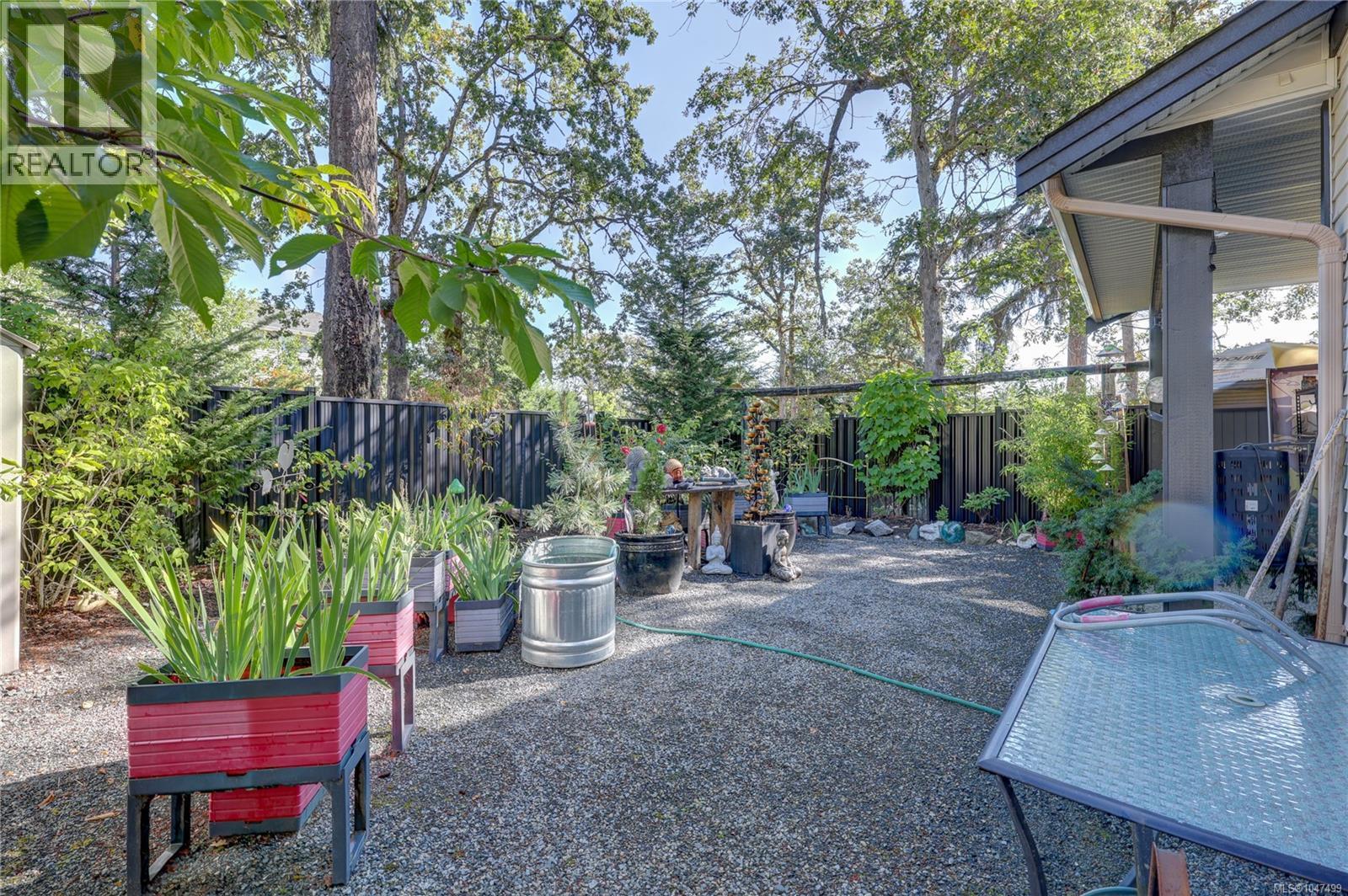1966 Camas Rd - 40