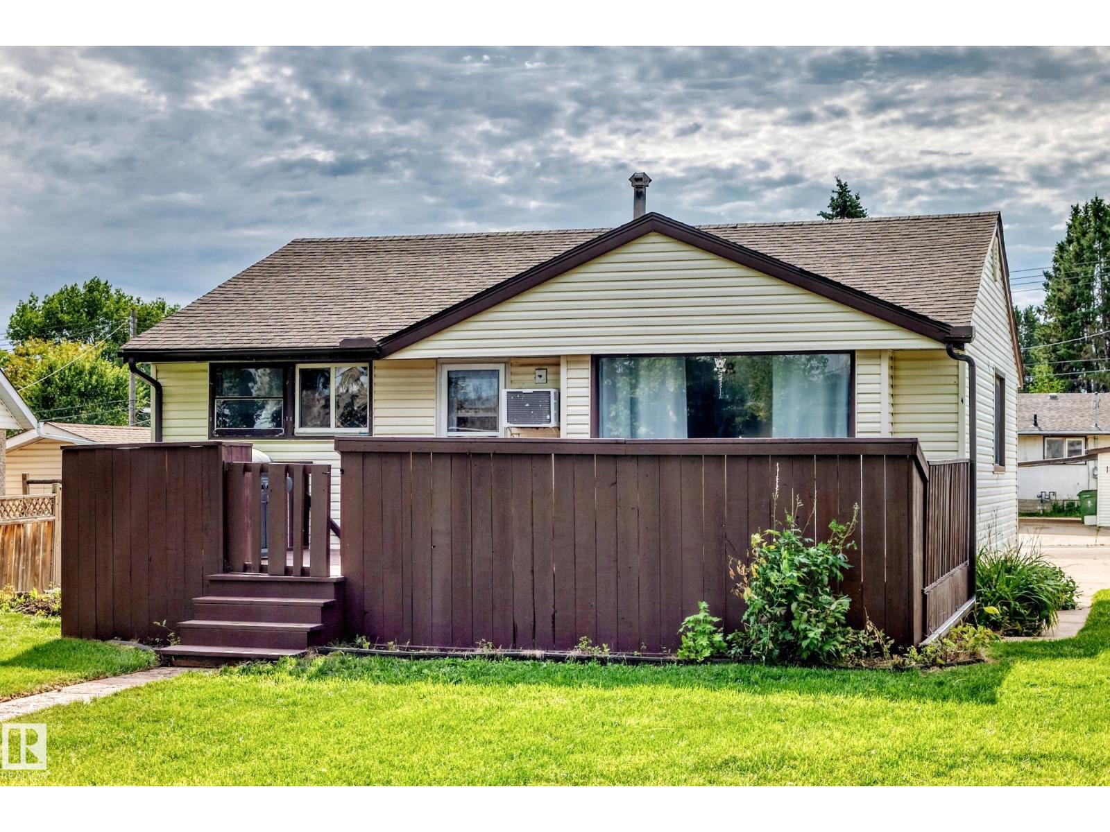50 Rocque photo 2 — MLS® E4505452
