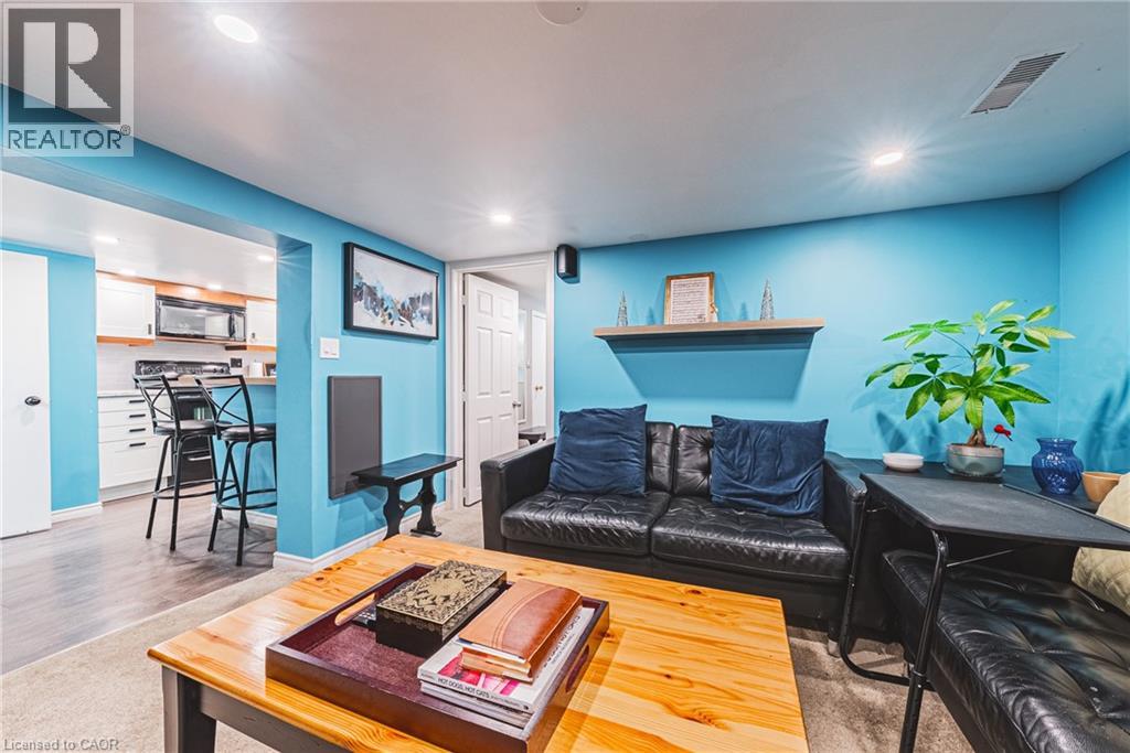 242 EAST 43RD Street - 26