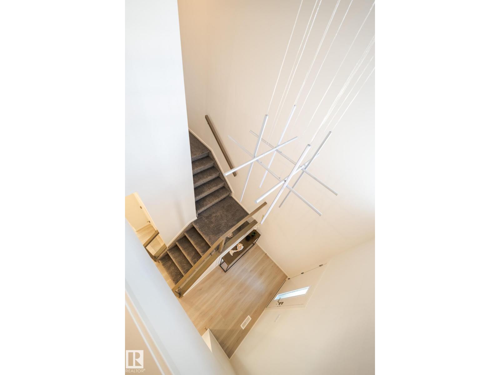 7705 174A AV NW - 46