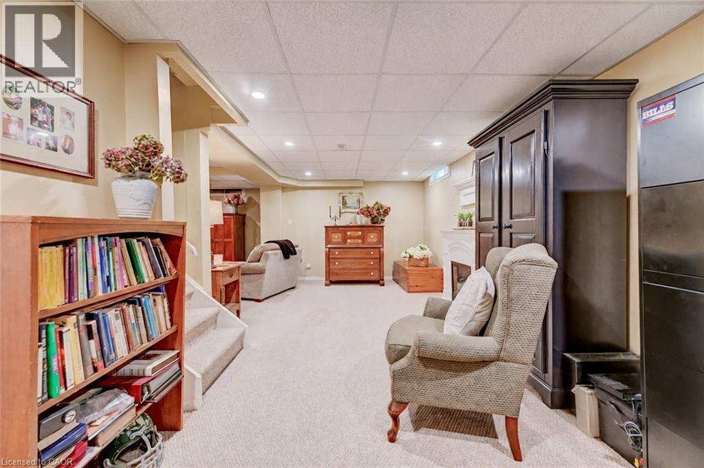 469 WESTVALE Drive - Image 38