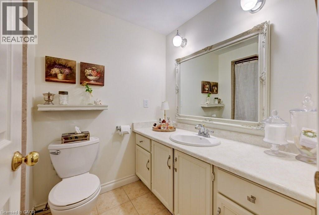 469 WESTVALE Drive - Image 31