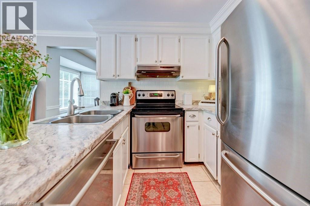 469 WESTVALE Drive - Image 16