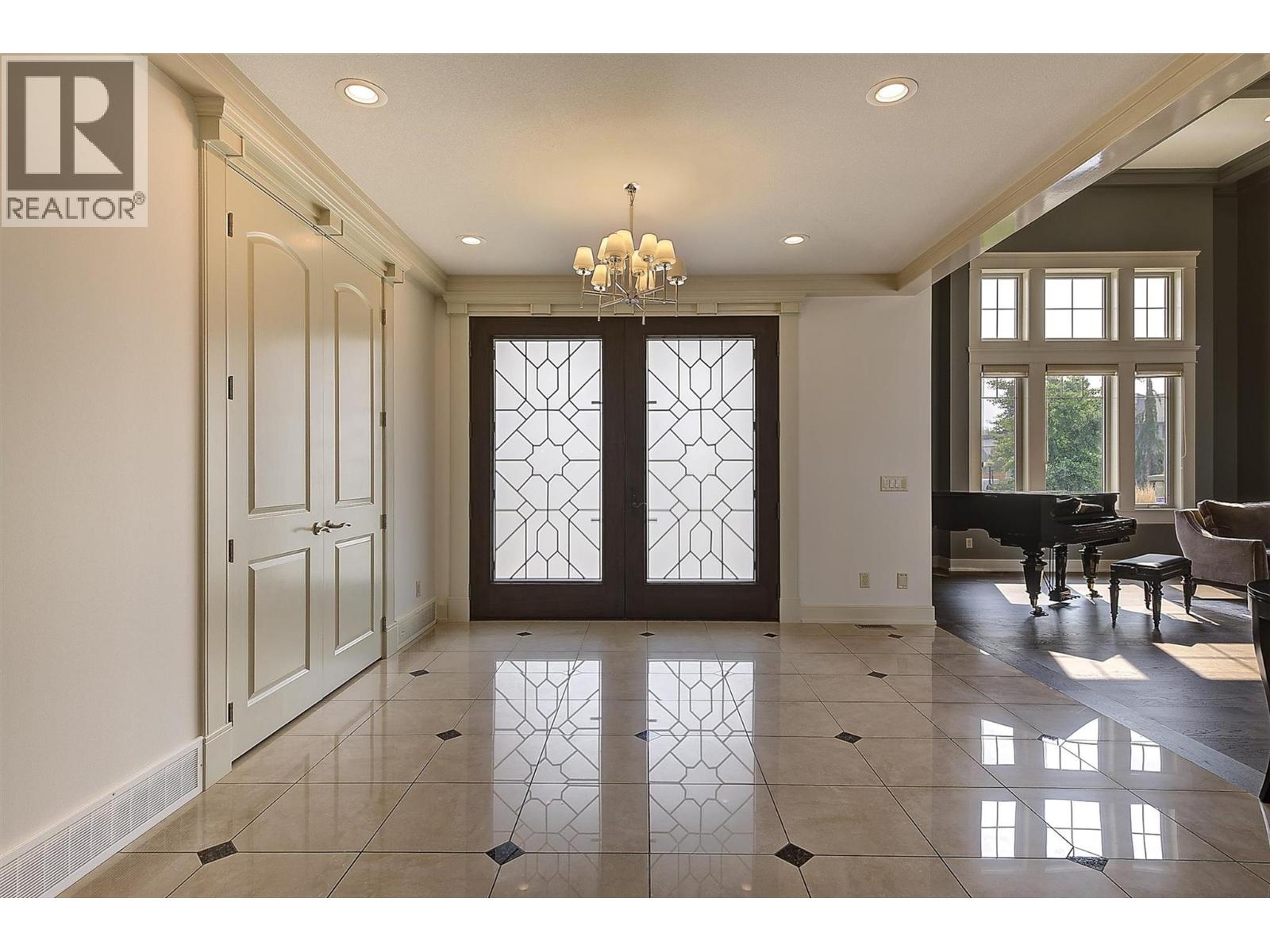 4466 Rattenbury Court, Kelowna