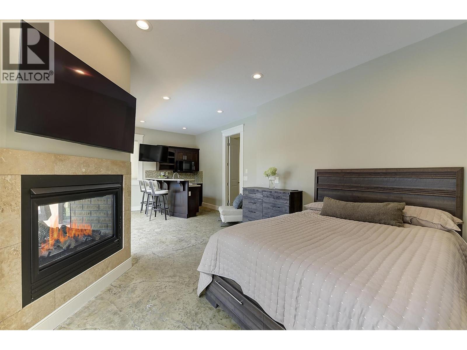 4466 Rattenbury Court, Kelowna
