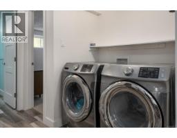 1062 Sabine Rd, Parksville, BC V9P1S9 Photo 35