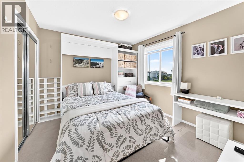 331 Royal Birch View NW - 38