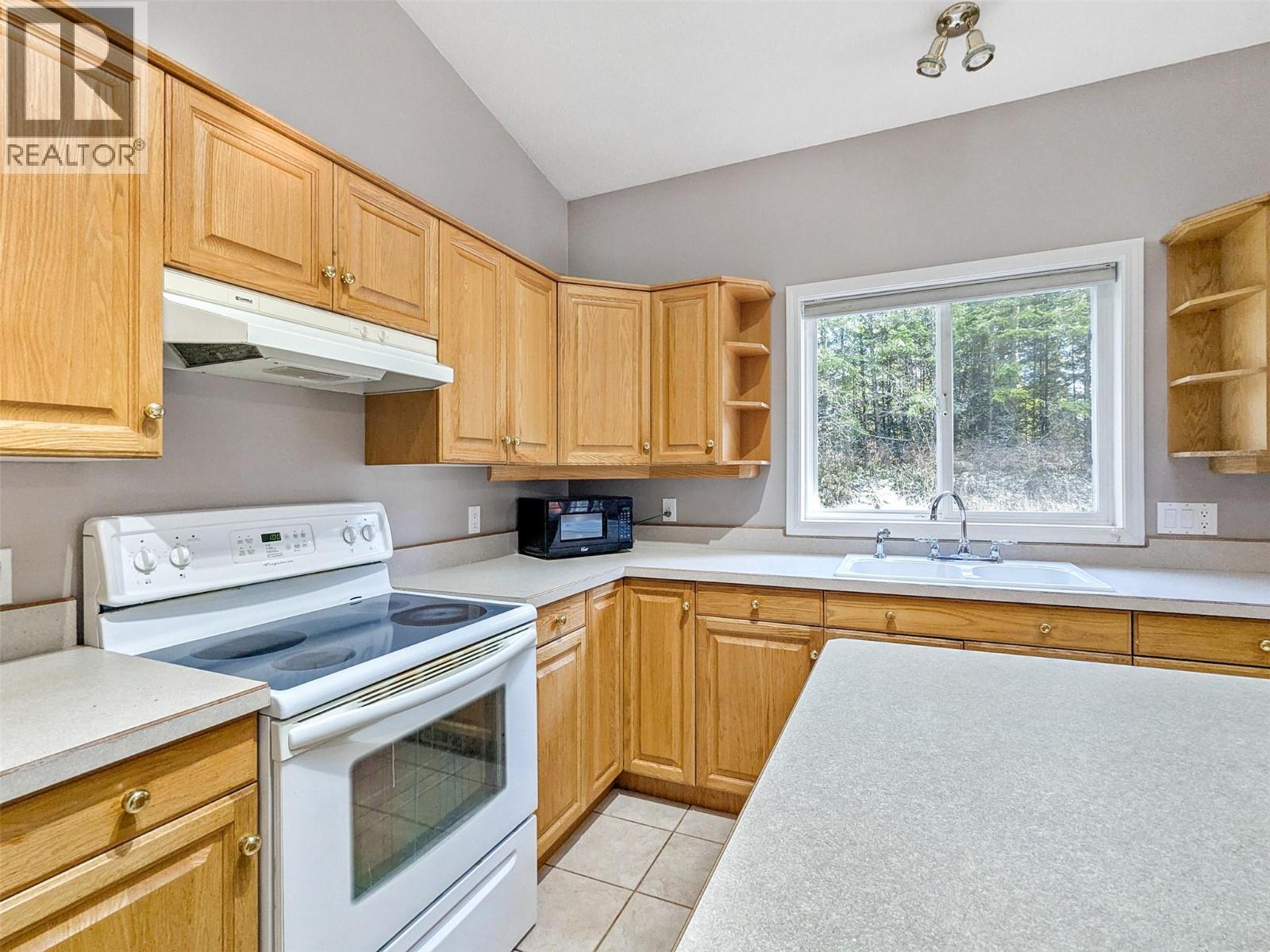 2222 JENISA Road - 24