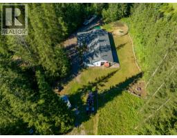 2222 Jenisa Road, Castlegar, BC V1N2L8 Photo 37