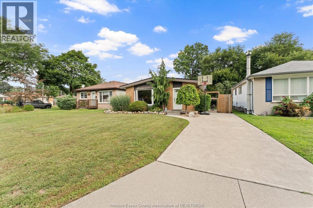1714 SUN VALLEY DRIVE - 2