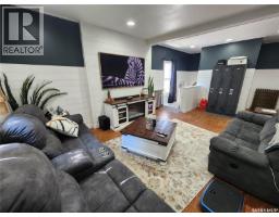 1401 3rd Street, Estevan, SK S4A0S3 Photo 25