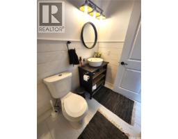 3pc Bathroom - 1401 3rd Street, Estevan, SK S4A0S3 Photo 7
