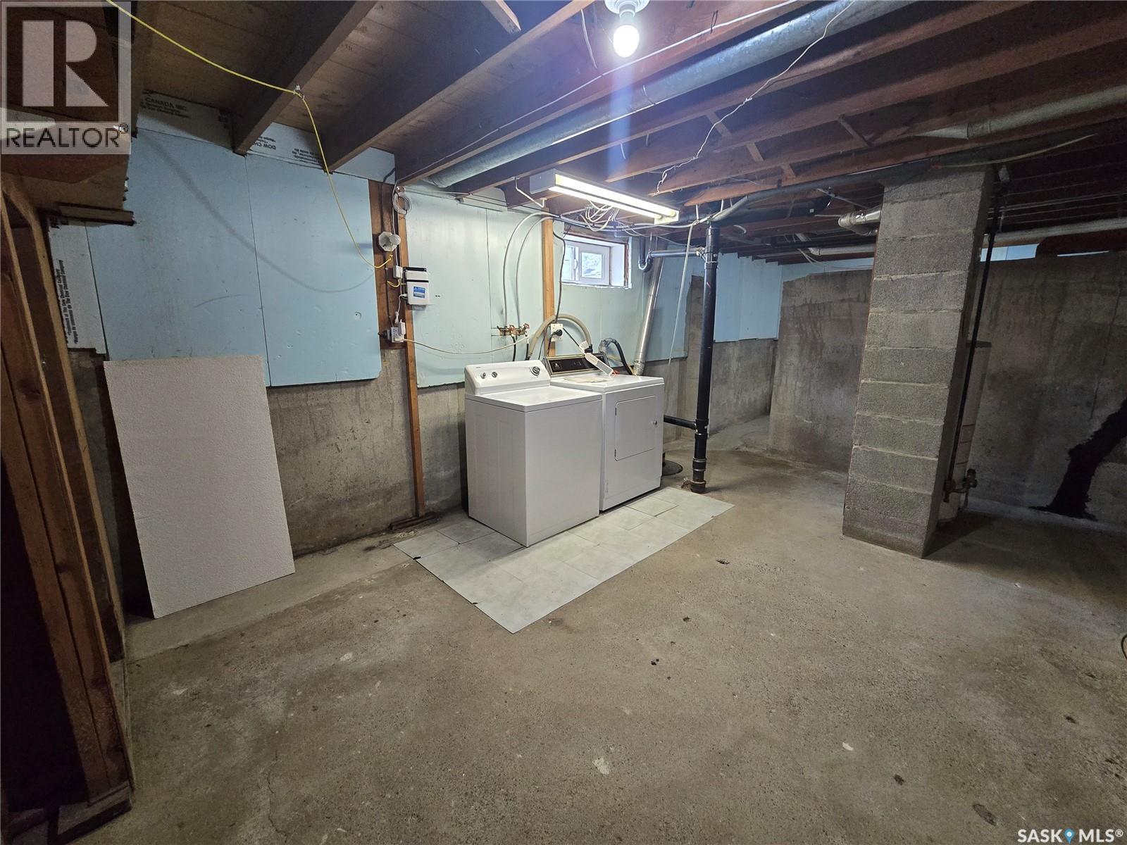 906 Pacific STREET - Image 46