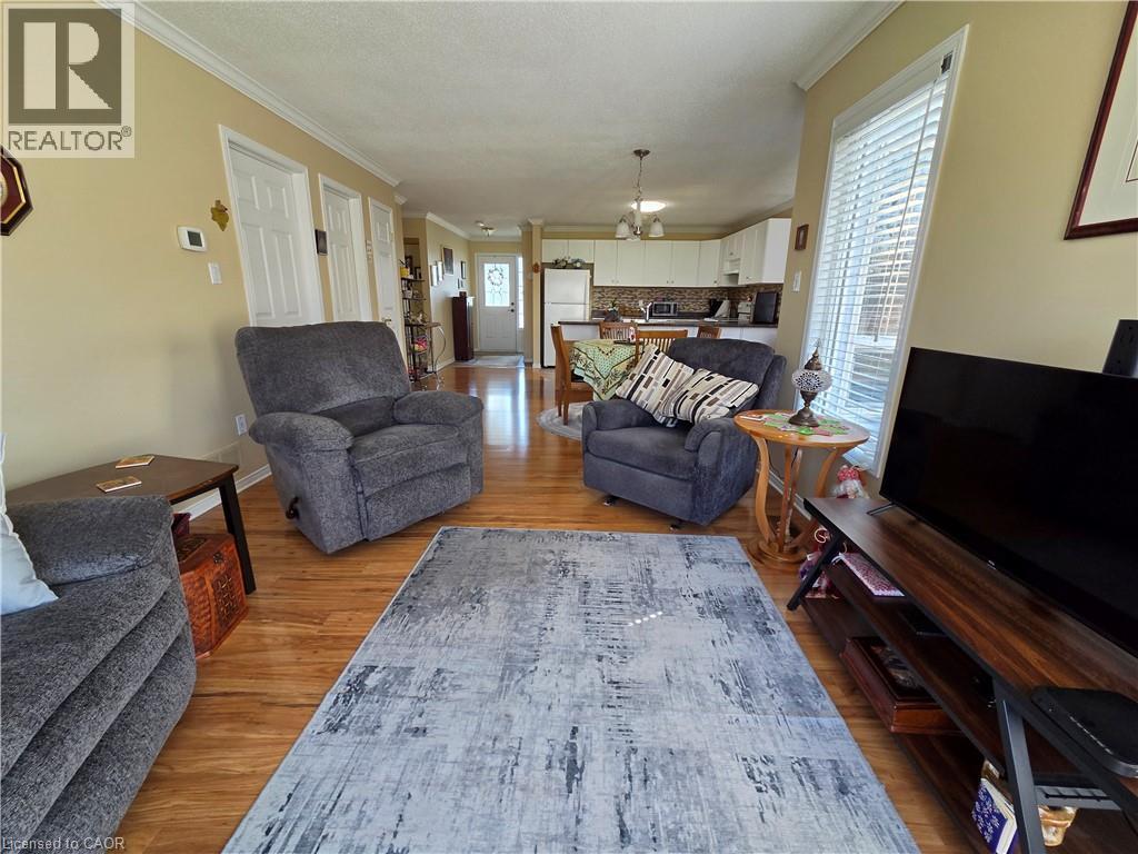 14 MALLARD Walk - Image 10