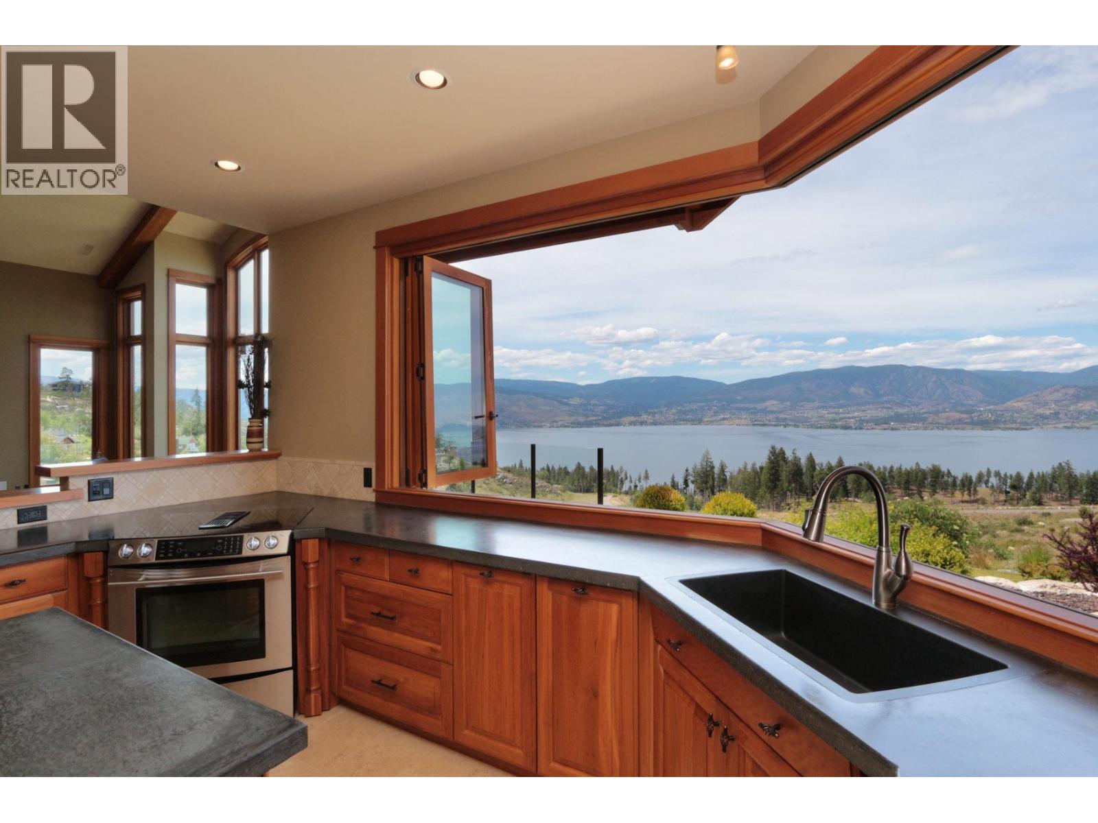 105 Timberline Road, Kelowna - Image 1