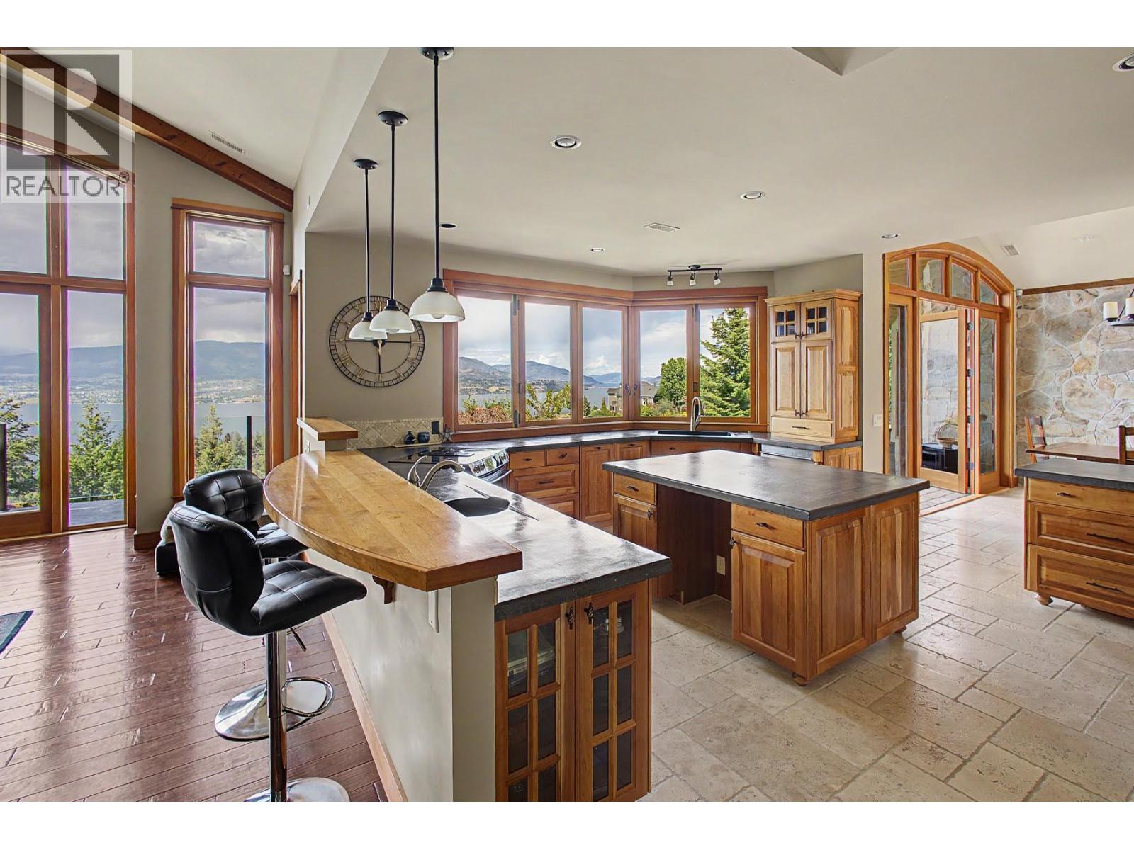 105 Timberline Road, Kelowna - Image 1