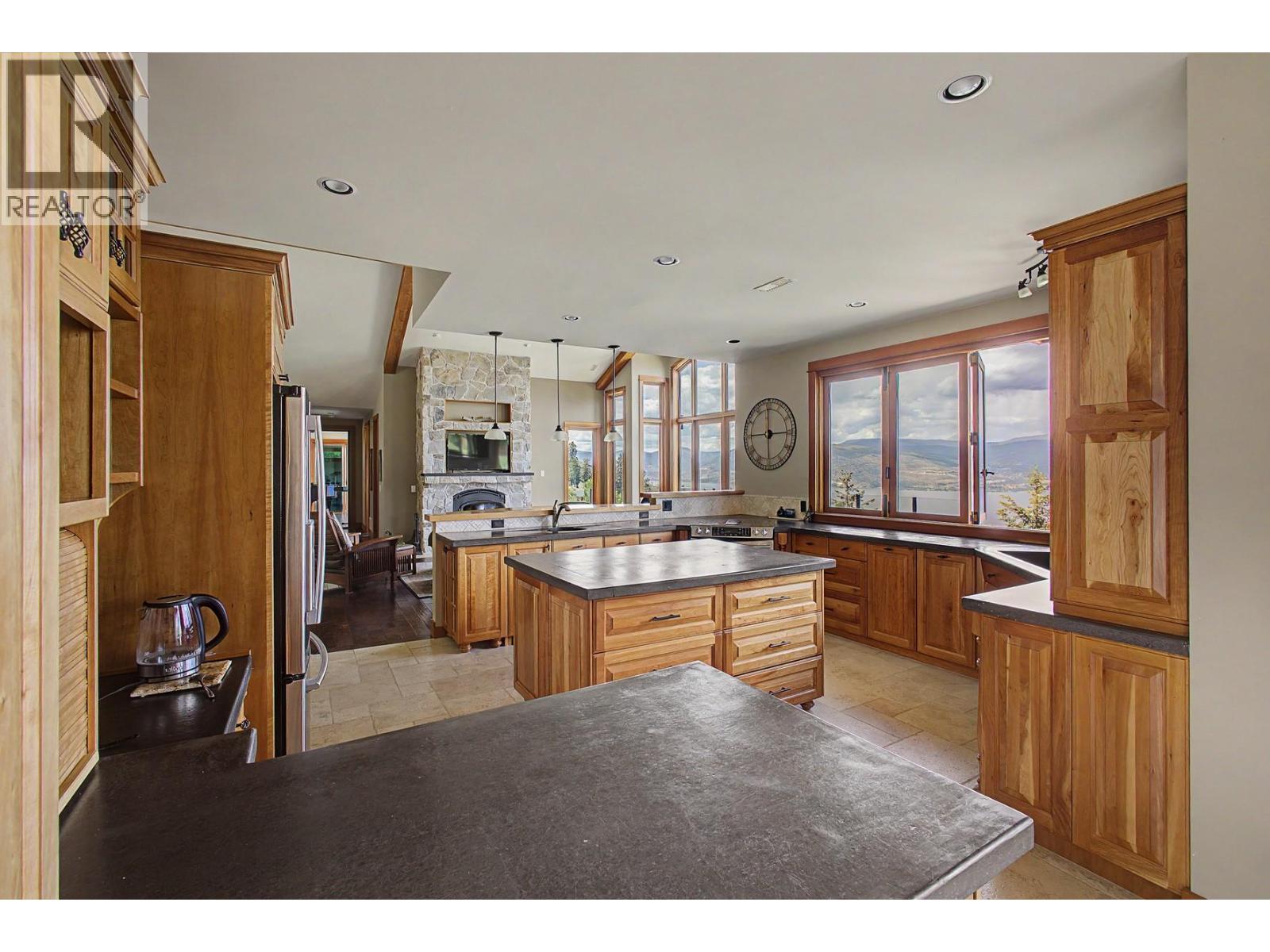 105 Timberline Road, Kelowna - Image 1