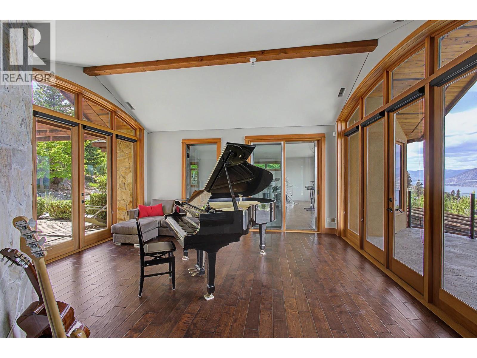 105 Timberline Road, Kelowna - Image 1