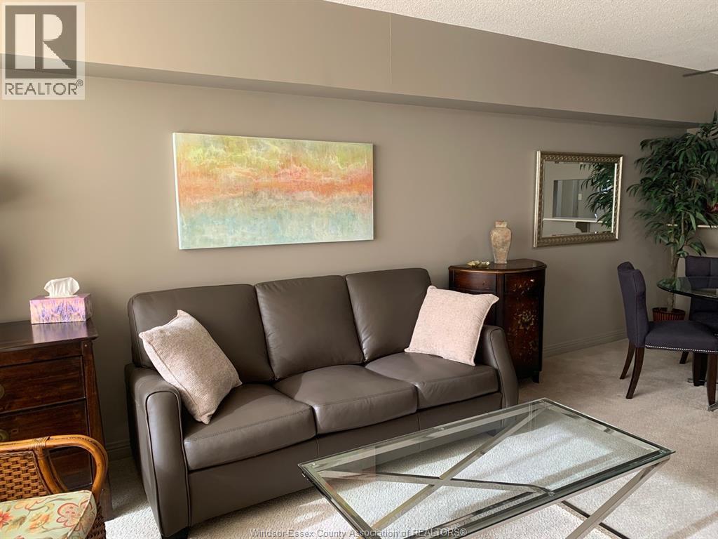 #1701 75 RIVERSIDE Drive, Windsor, Ontario, N9A7C2, Windsor, Ontario — photo 5 of 5