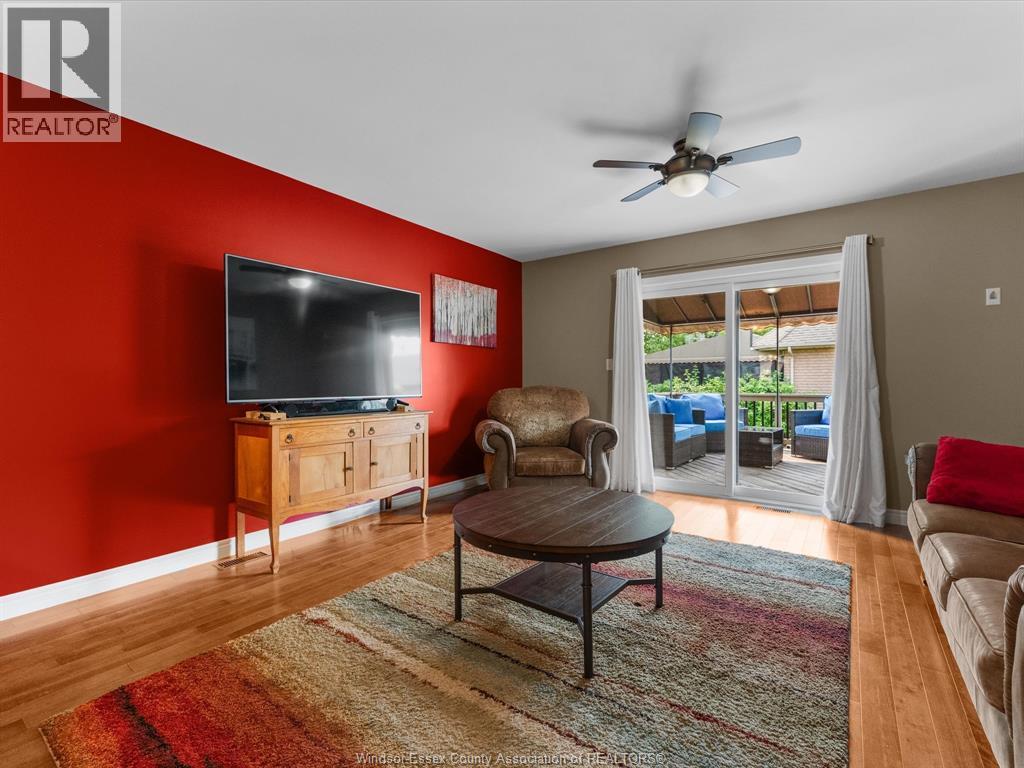 #5 85 CROSSWINDS BOULEVARD - Image 17