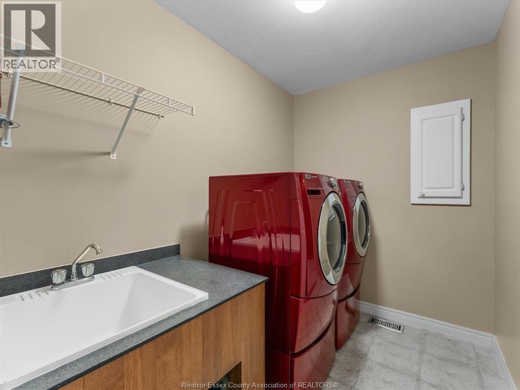 #5 85 CROSSWINDS BOULEVARD - Image 24