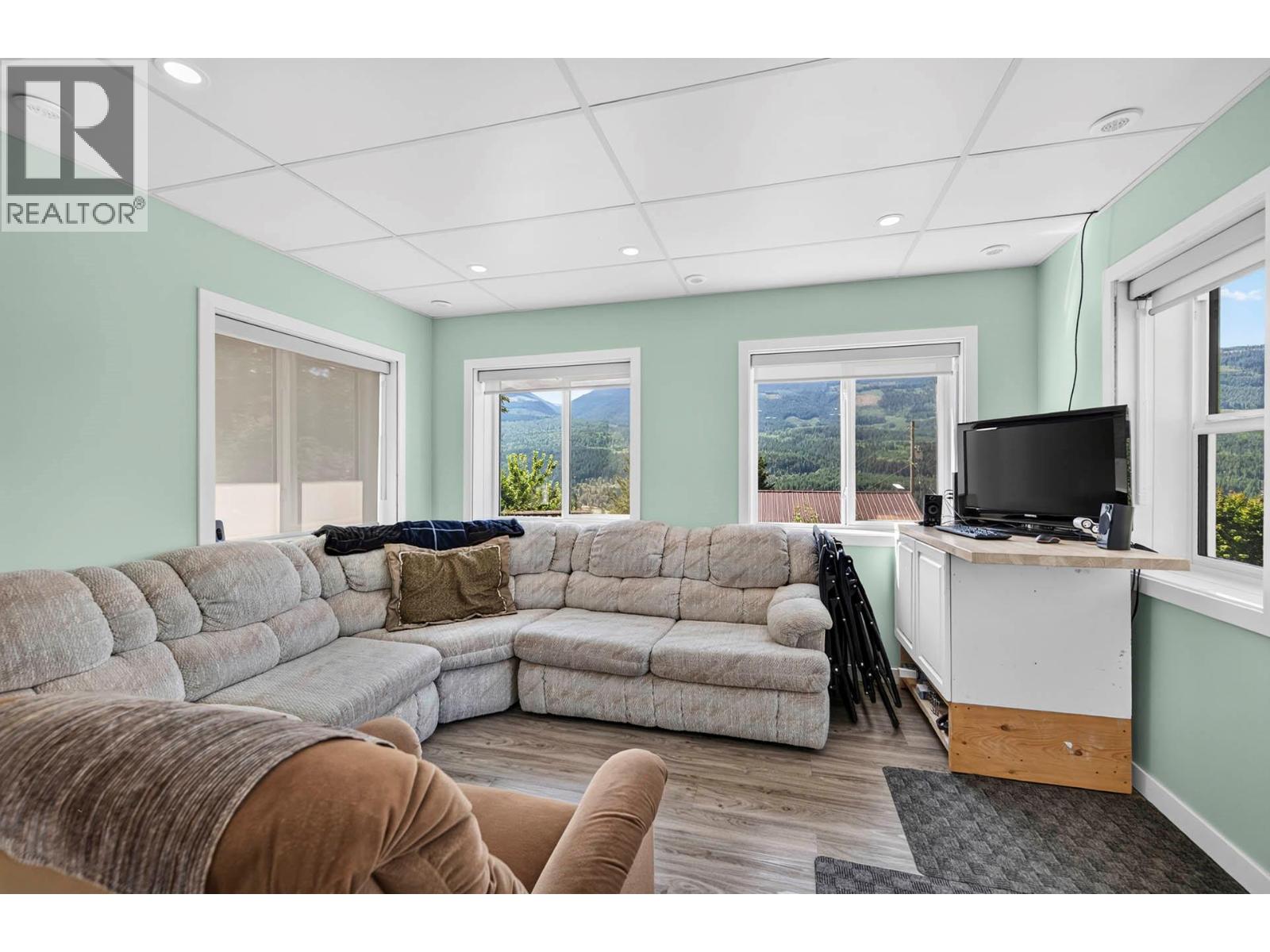 1711 Burman Road - 13