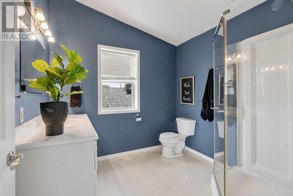 421 King - Image 6