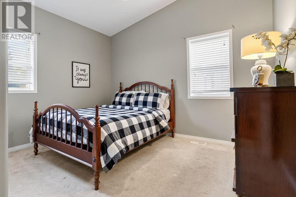 421 King - Image 8