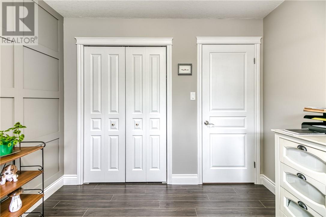 1411 Jeanne D'Arc Street - 21