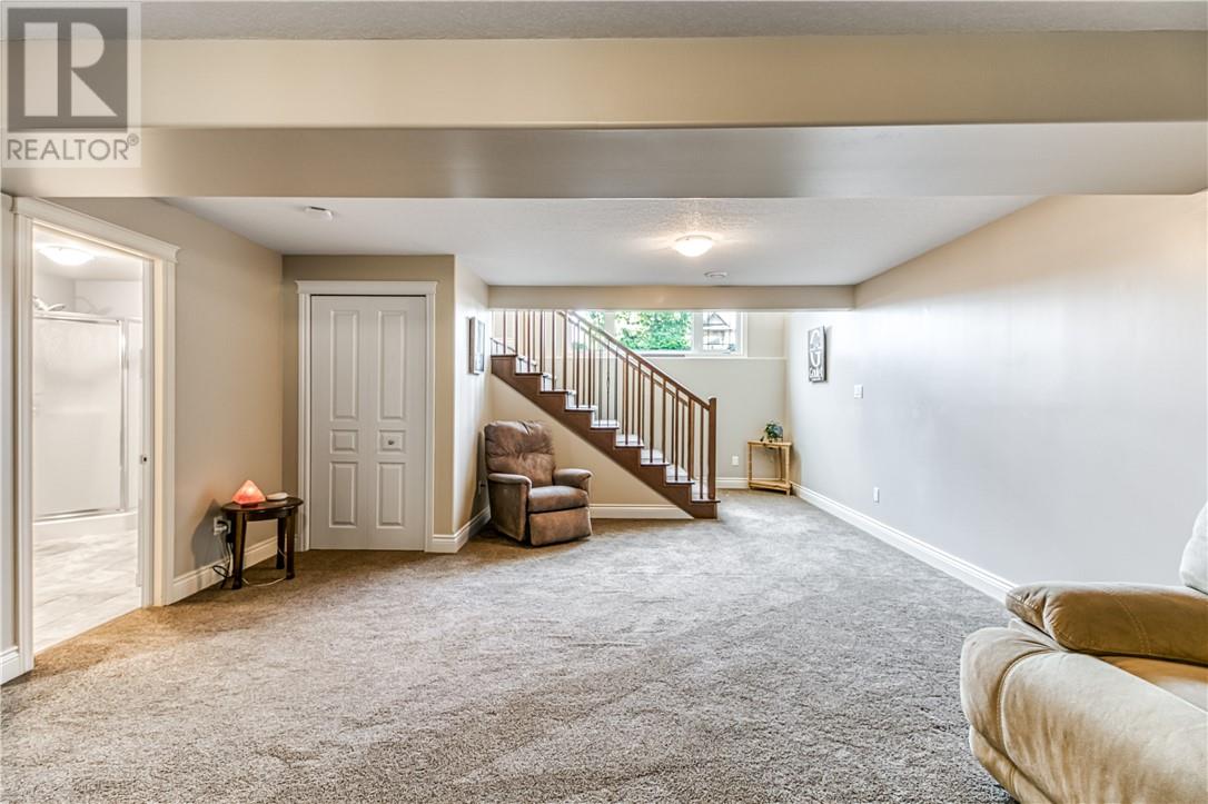 1411 Jeanne D'Arc Street - 23