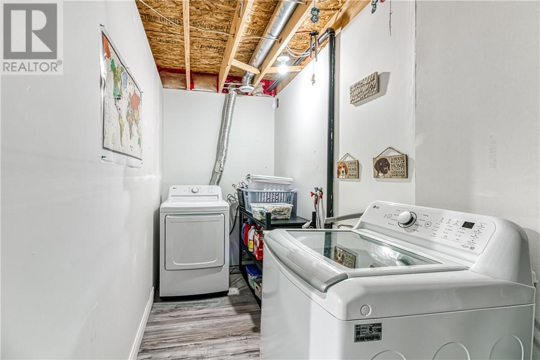 1411 Jeanne D'Arc Street - Image 29