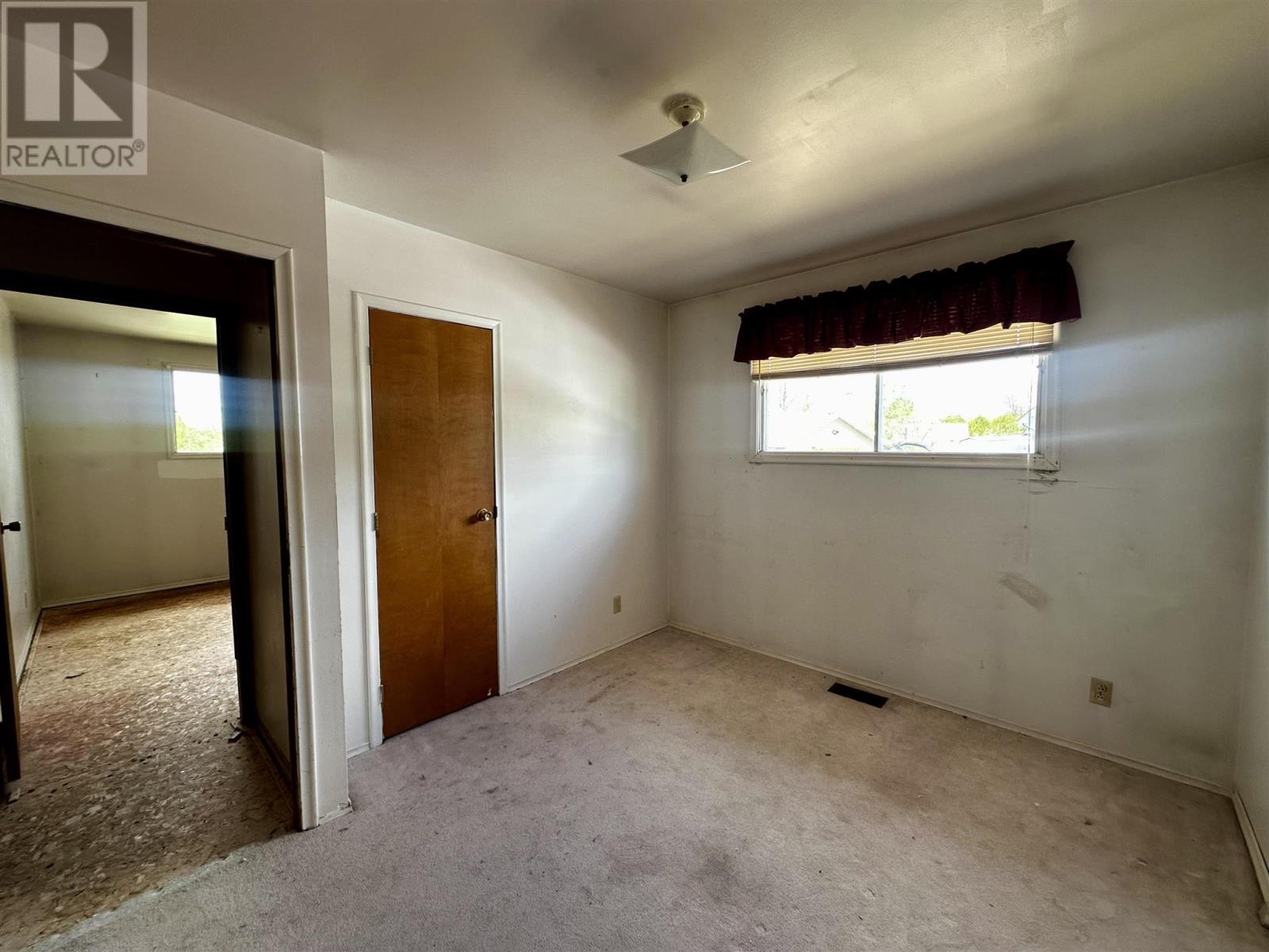 12 LAUZON CRES - Image 13