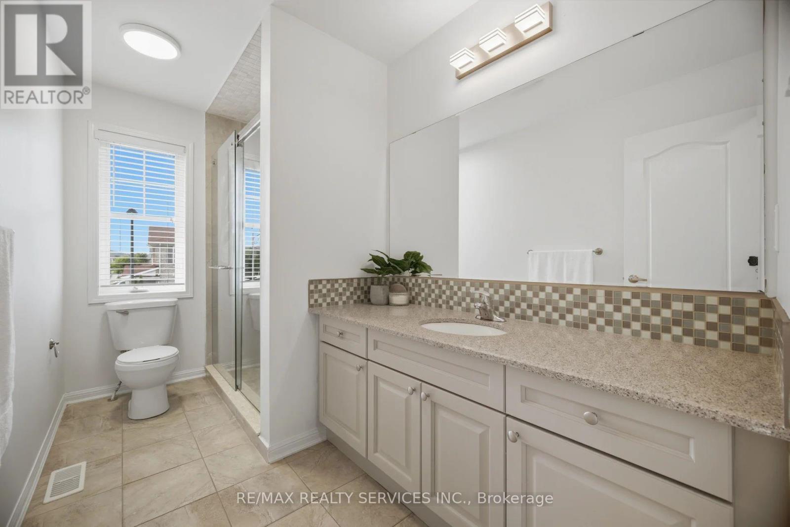 454 GRENKE PLACE - 30