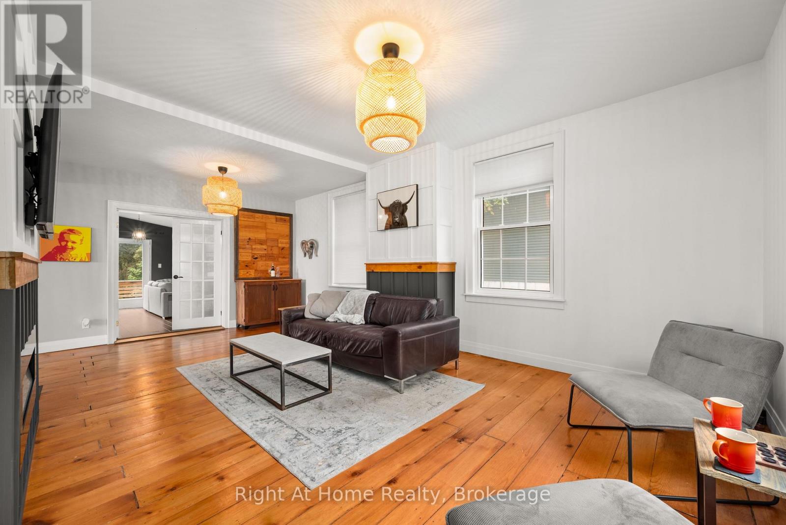 88 KING STREET E - Image 12