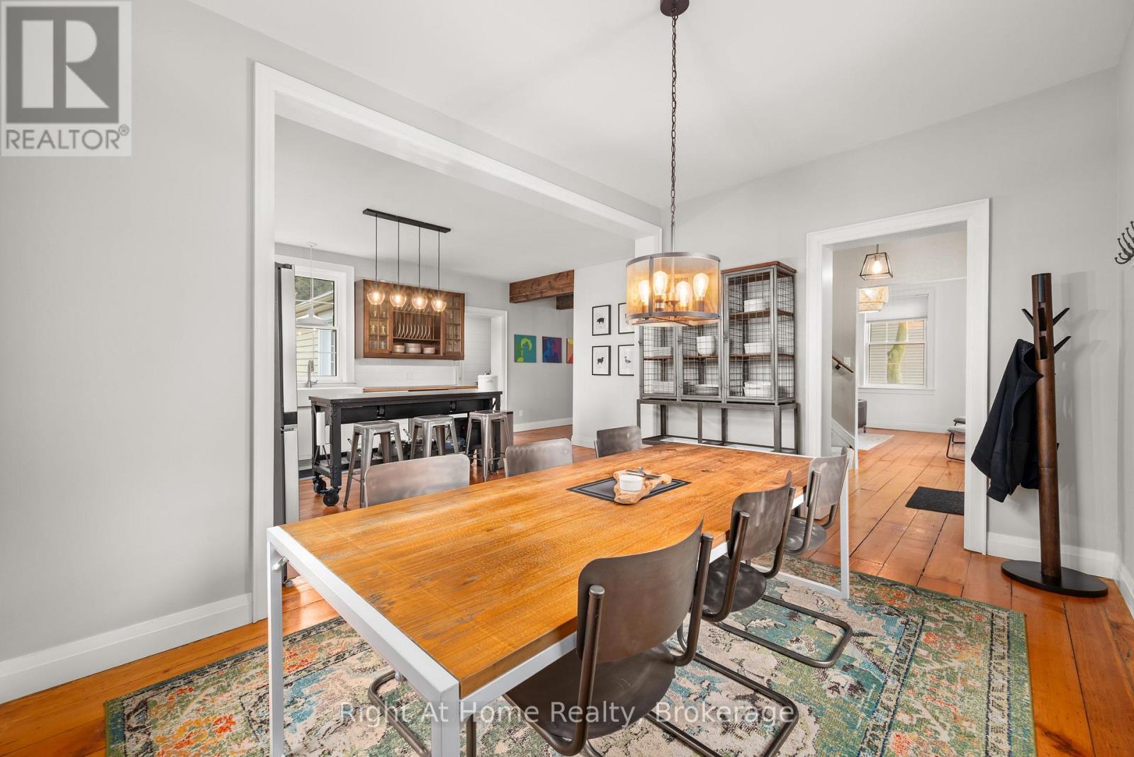 88 KING STREET E - Image 19