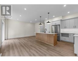 Kitchen - 117 James Street, North Middlesex, ON N0M1A0 Photo 6