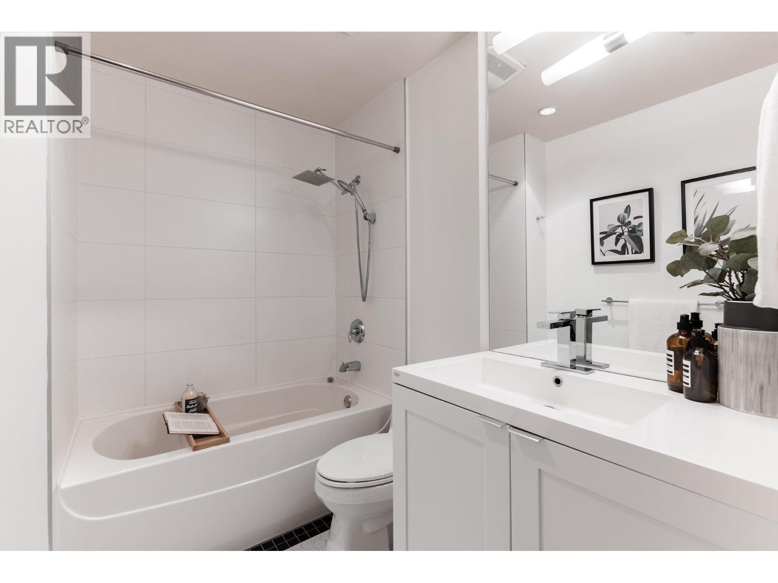 409 2511 QUEBEC STREET, Vancouver