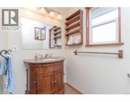 3030 Dogwood Rd, Duncan, BC V9L4T8 Photo 16