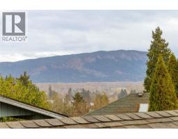 3030 Dogwood Rd, Duncan, BC V9L4T8 Photo 8