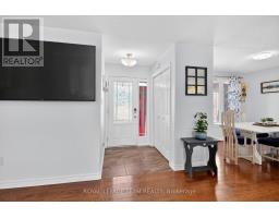 Kitchen - 109 Stonewalk Drive, North Grenville, ON K0G1J0 Photo 6