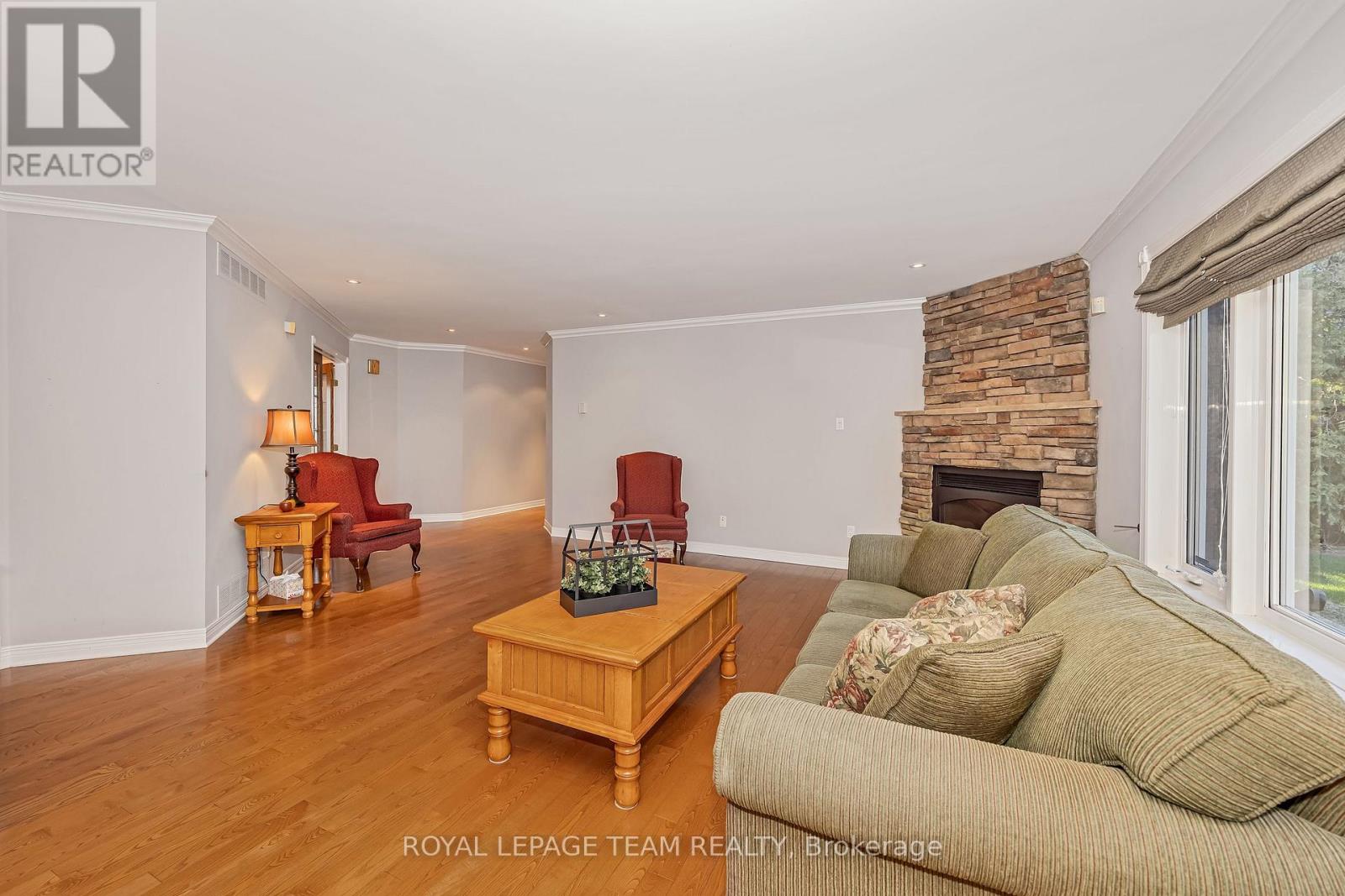 6543 WHEATFIELD CRESCENT - Image 10