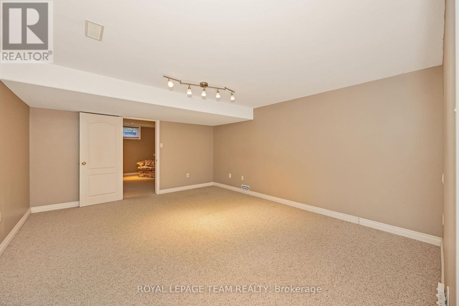 6543 WHEATFIELD CRESCENT - Image 26