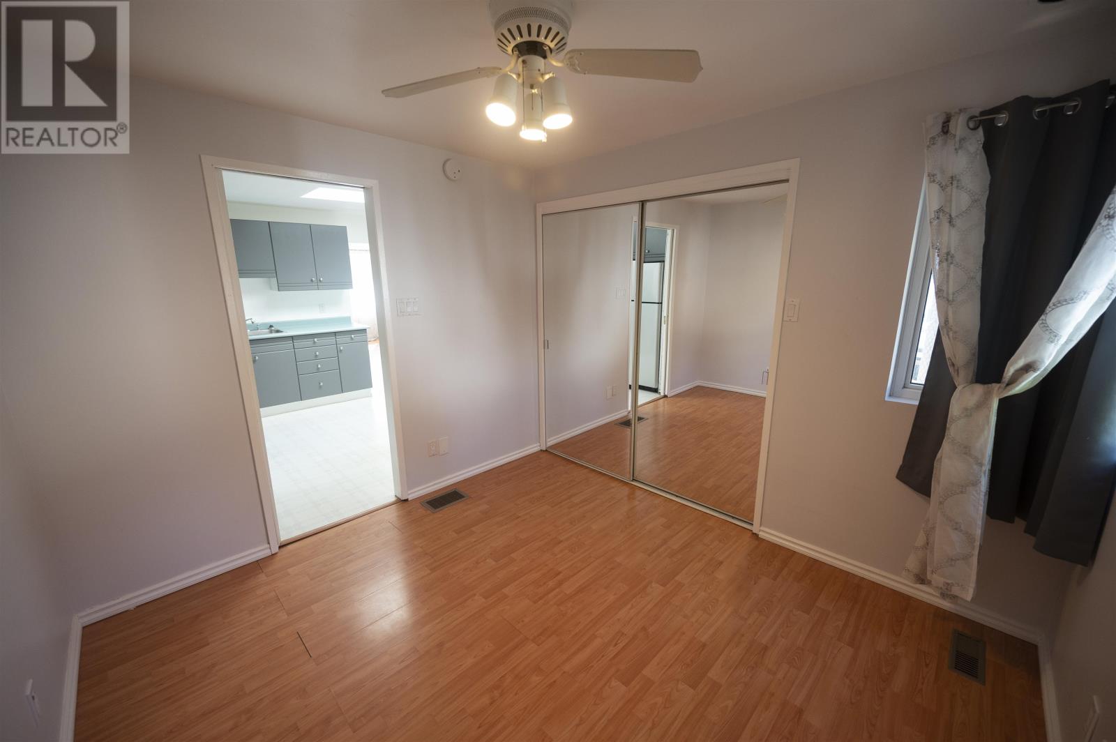 735 Ernestine Avenue - 13