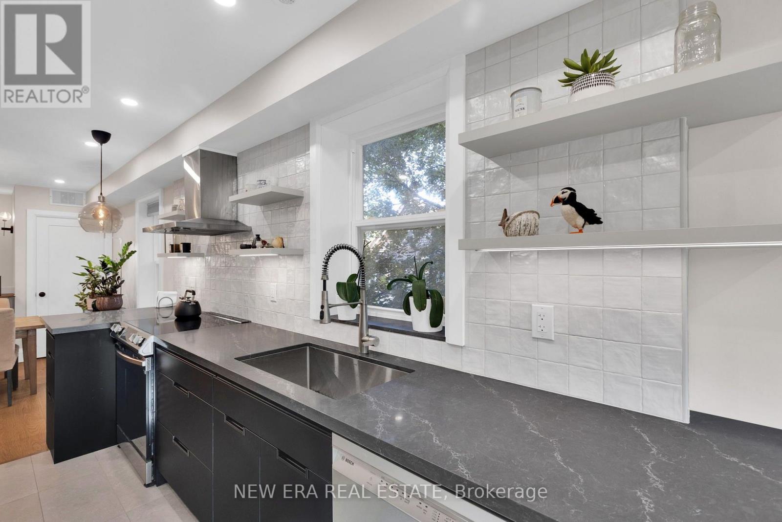 360 WOODBINE AVENUE - 21