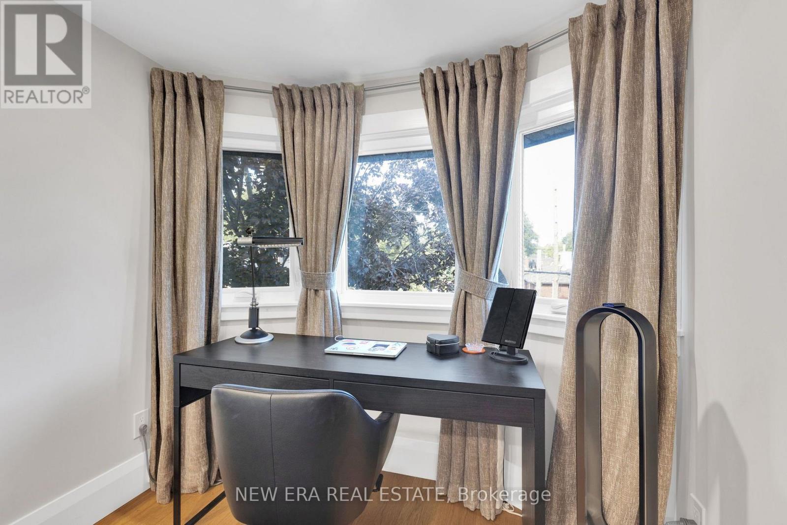 360 WOODBINE AVENUE - 29